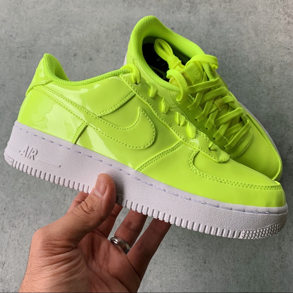 NWT Nike Air Force 1 - Picture 2 of 8